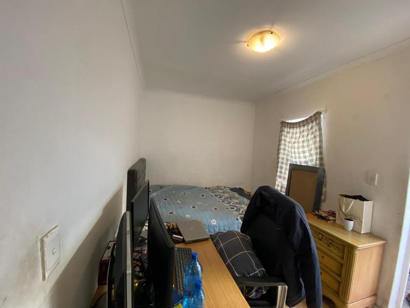 2 Bedroom Property for Sale in Maitland Western Cape